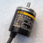 E6B2-CWZ5B 360P/R 2M--CODEUR--OMRON